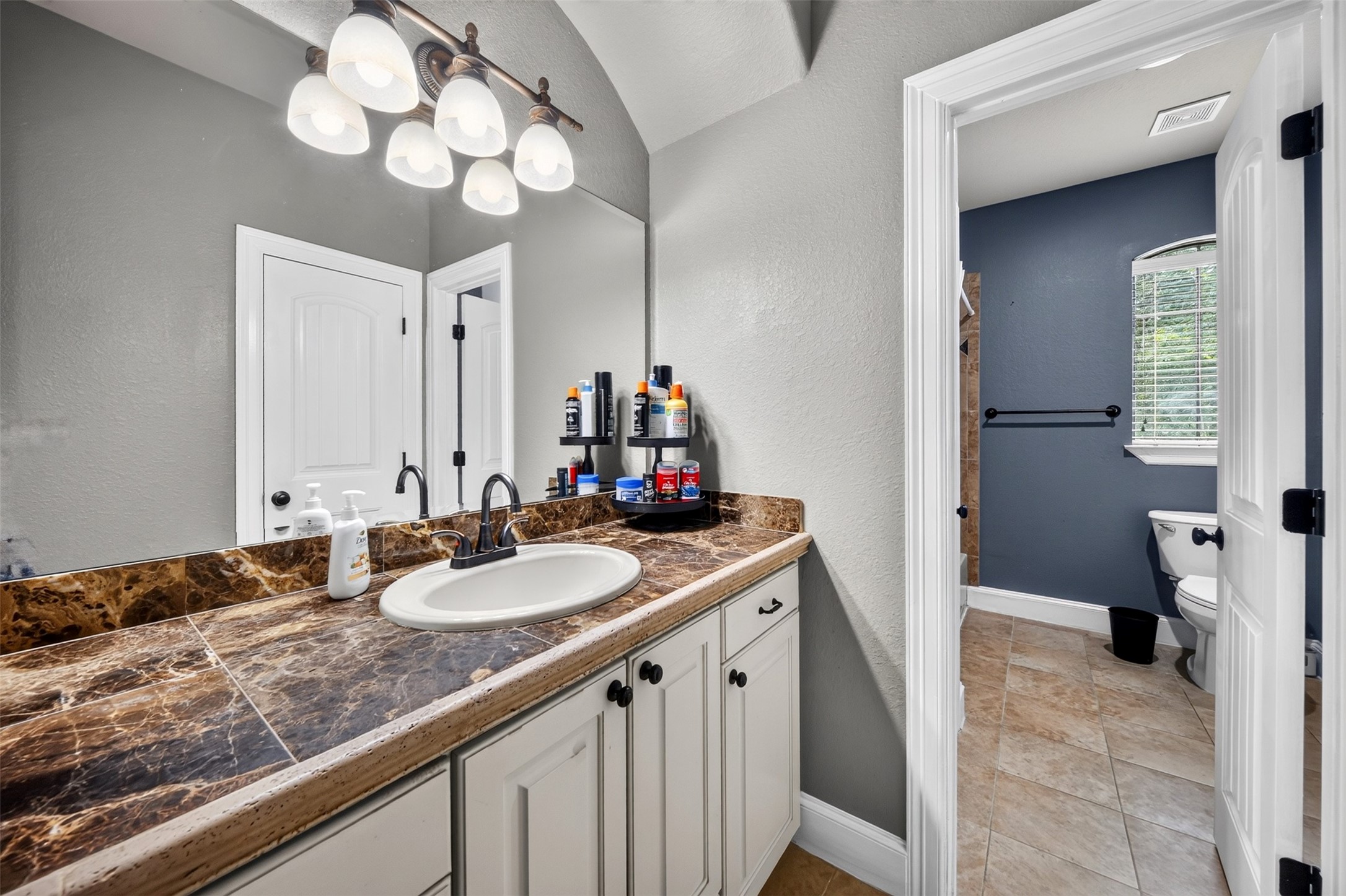10410 Clubhouse Circle, Magnolia, TX 77354