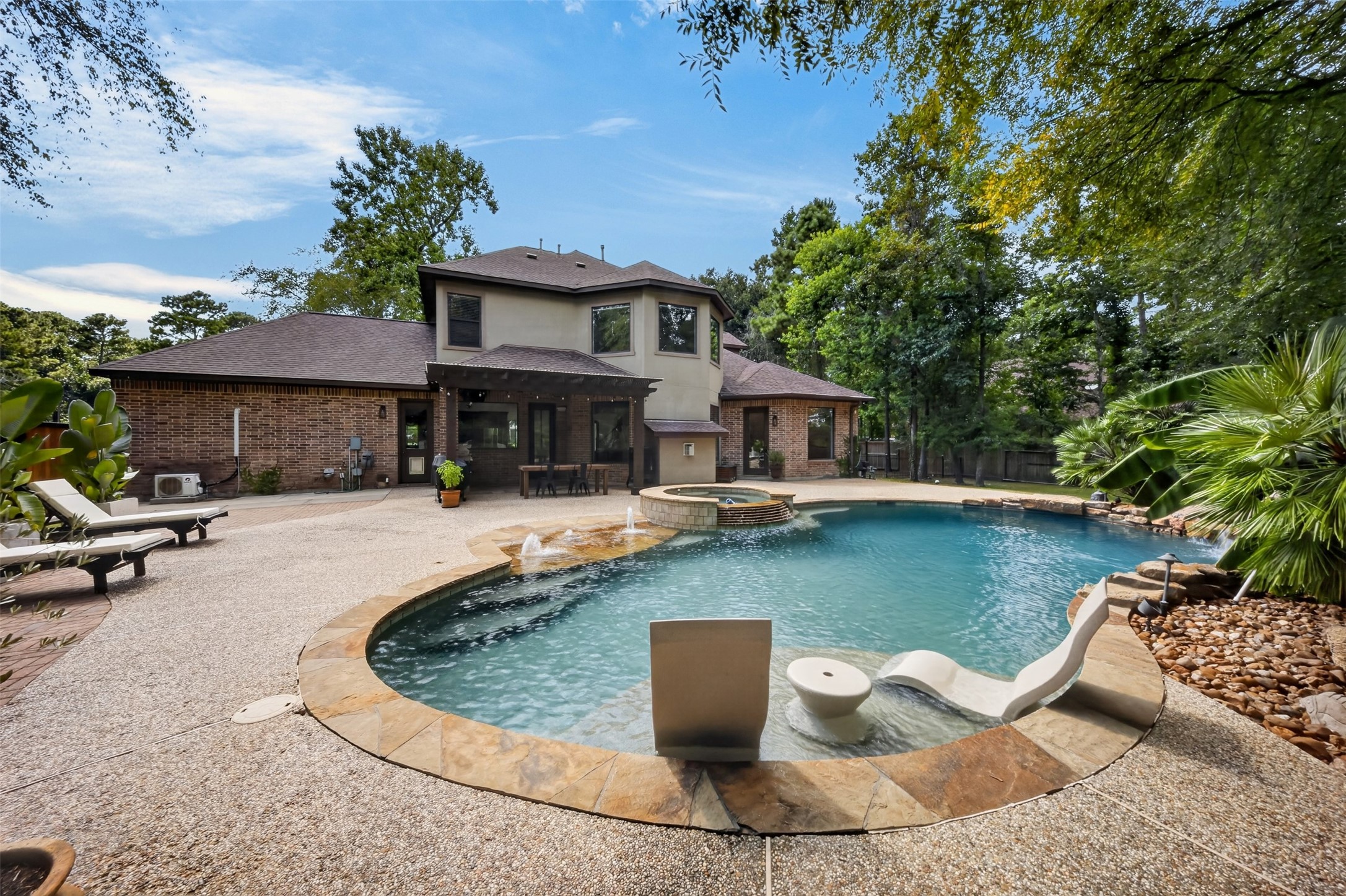 10410 Clubhouse Circle, Magnolia, TX 77354