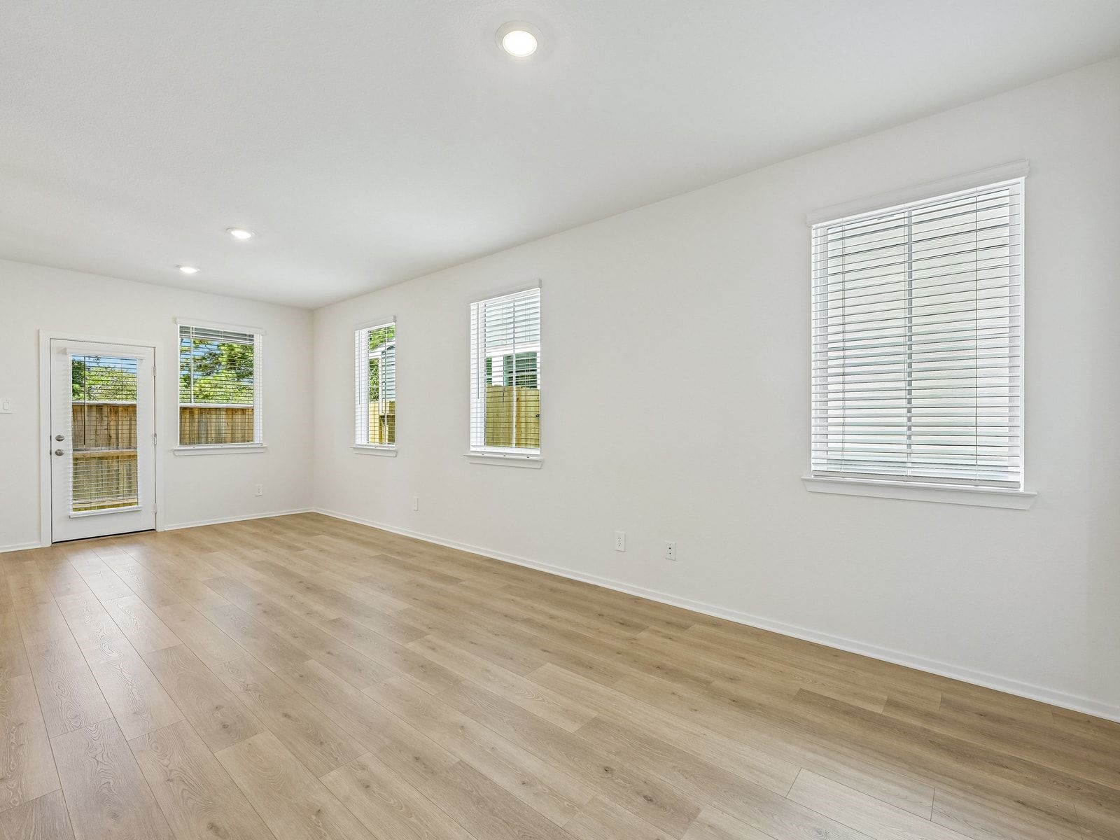 19939 Emerald Bend Way, Atascocita, TX 77346 19939 Emerald Bend Way, Atascocita, TX 77346