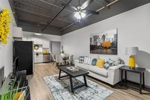 612 W Texas Avenue Unit 233, Baytown, TX 77520 612 W Texas Avenue Unit 233, Baytown, TX 77520