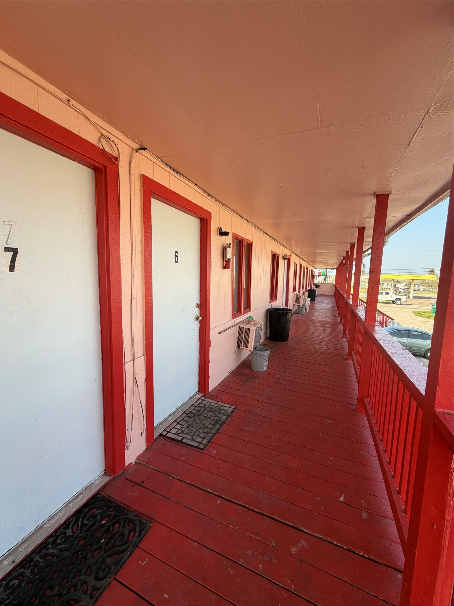 2201 Avenue J, San Leon, TX 77539