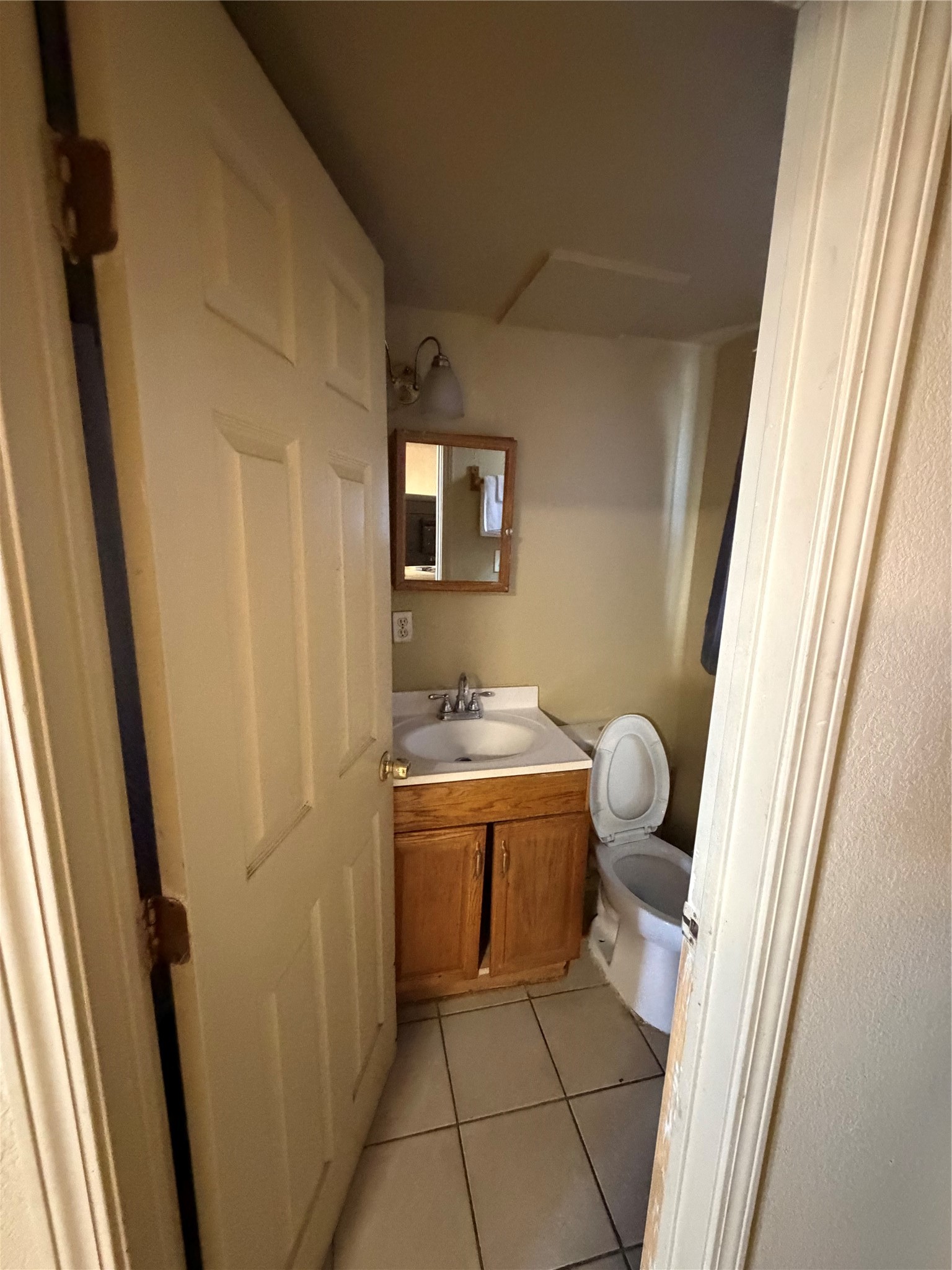 2201 Avenue J, San Leon, TX 77539