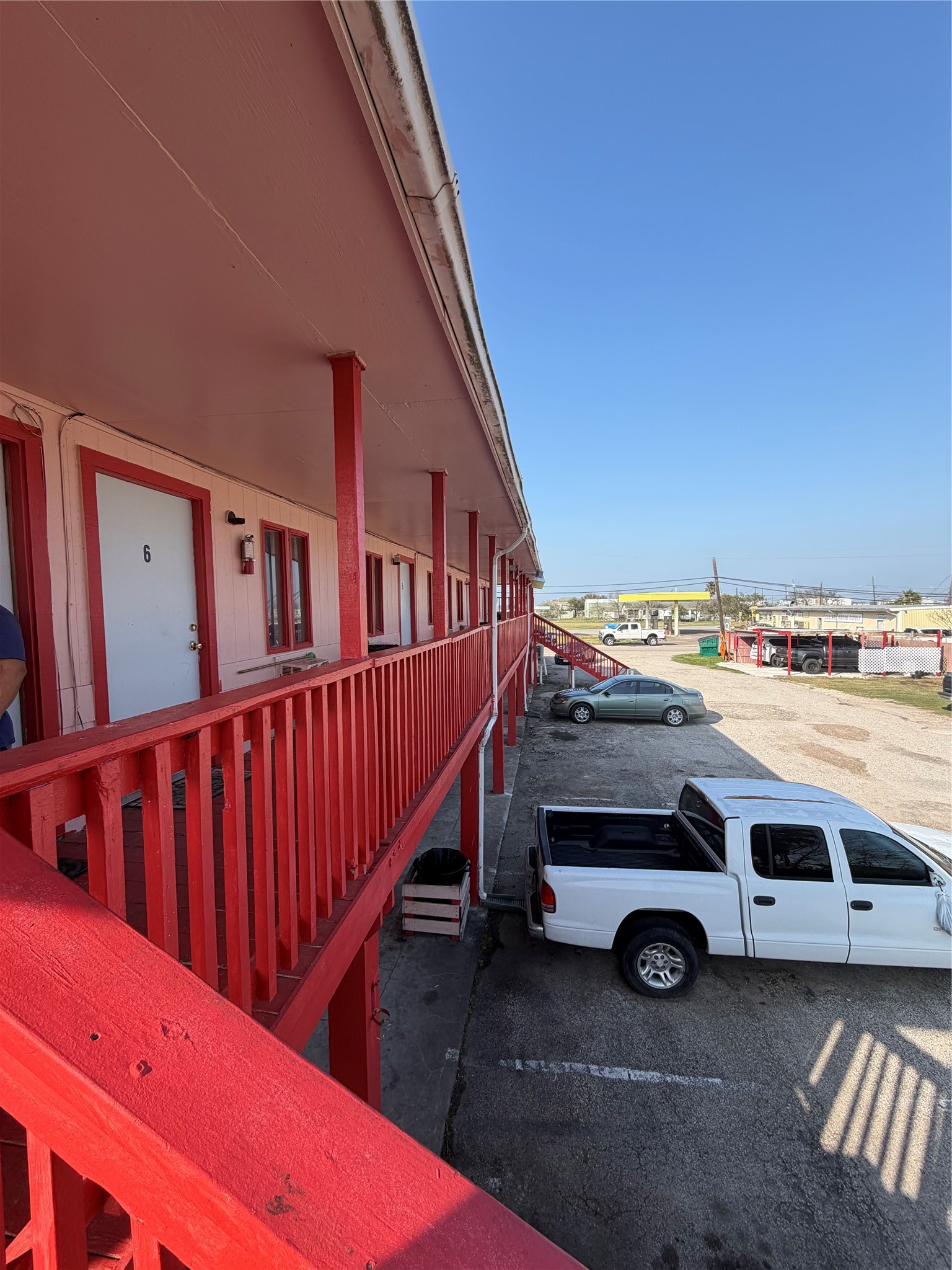 2201 Avenue J, San Leon, TX 77539