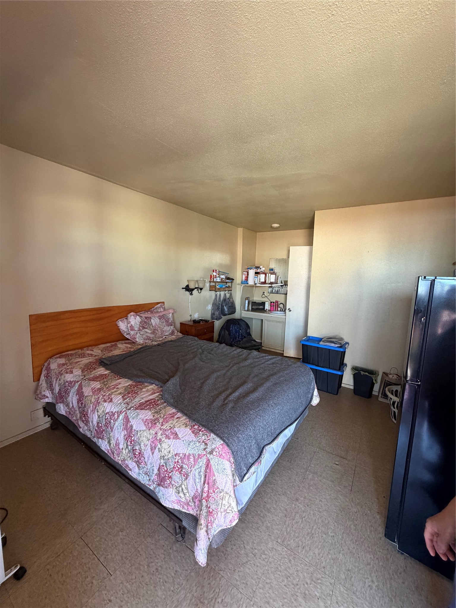 2201 Avenue J, San Leon, TX 77539