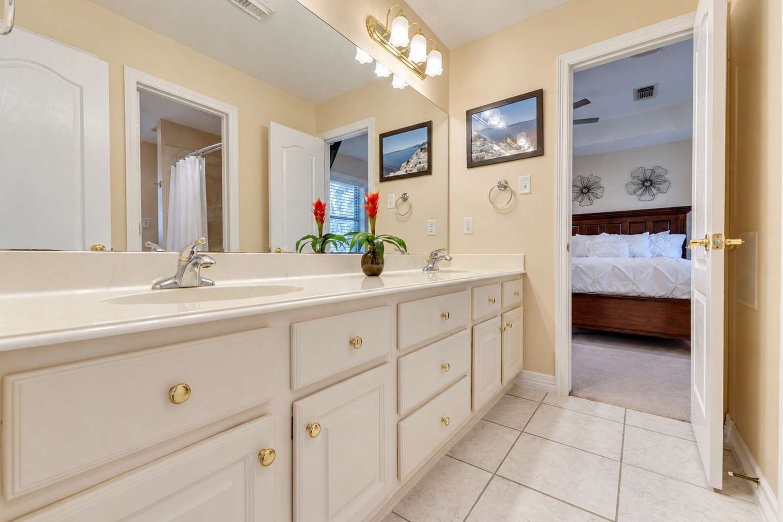 1018 The Cliffs Boulevard, Montgomery, TX 77356