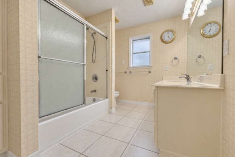 1018 The Cliffs Boulevard, Montgomery, TX 77356