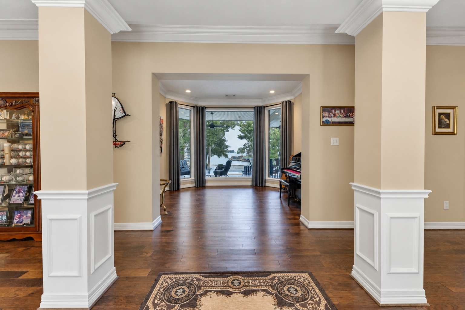 1018 The Cliffs Boulevard, Montgomery, TX 77356