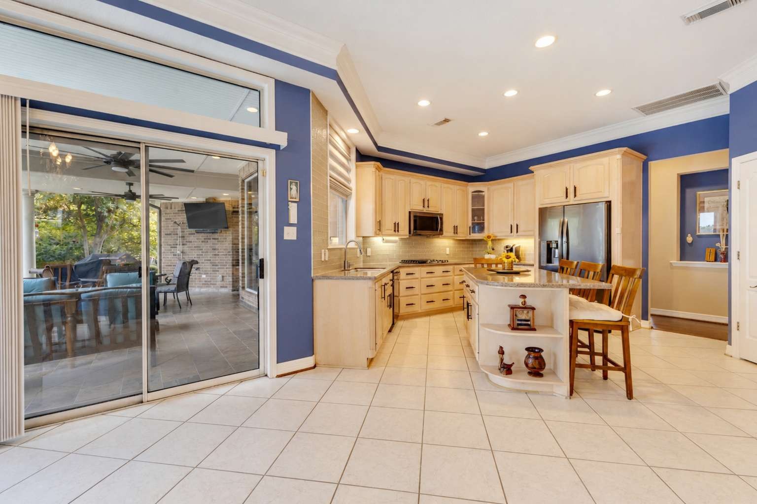 1018 The Cliffs Boulevard, Montgomery, TX 77356