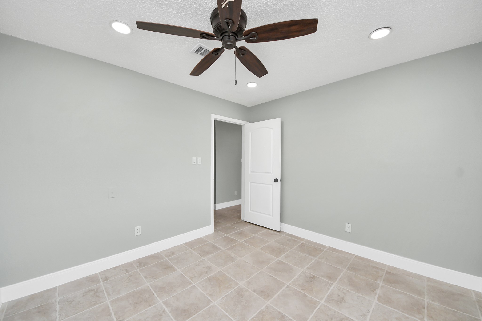 9458 Neuens Road, #9458, Houston, TX 77080