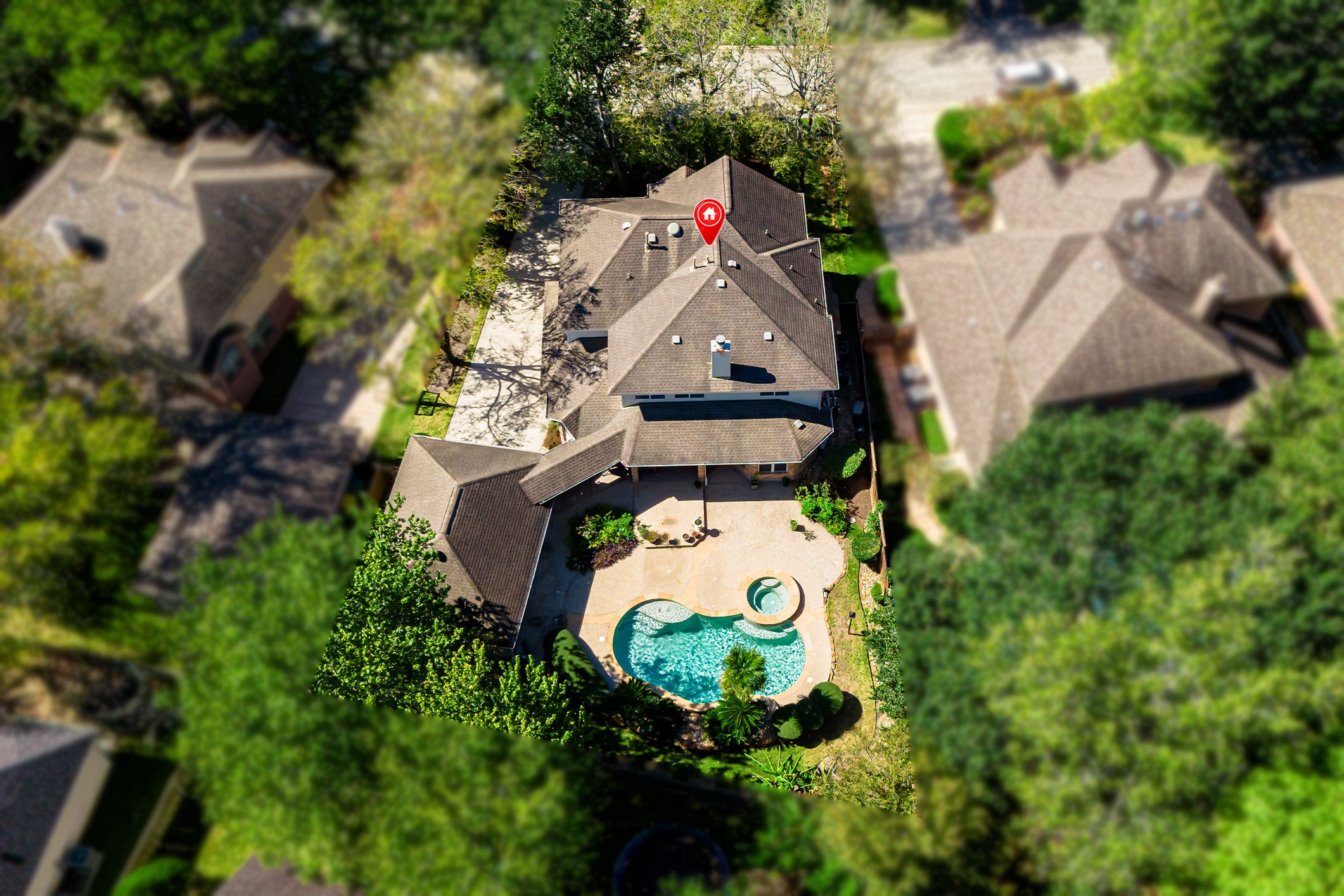 136 S Goldenvine Circle, The Woodlands, TX 77382