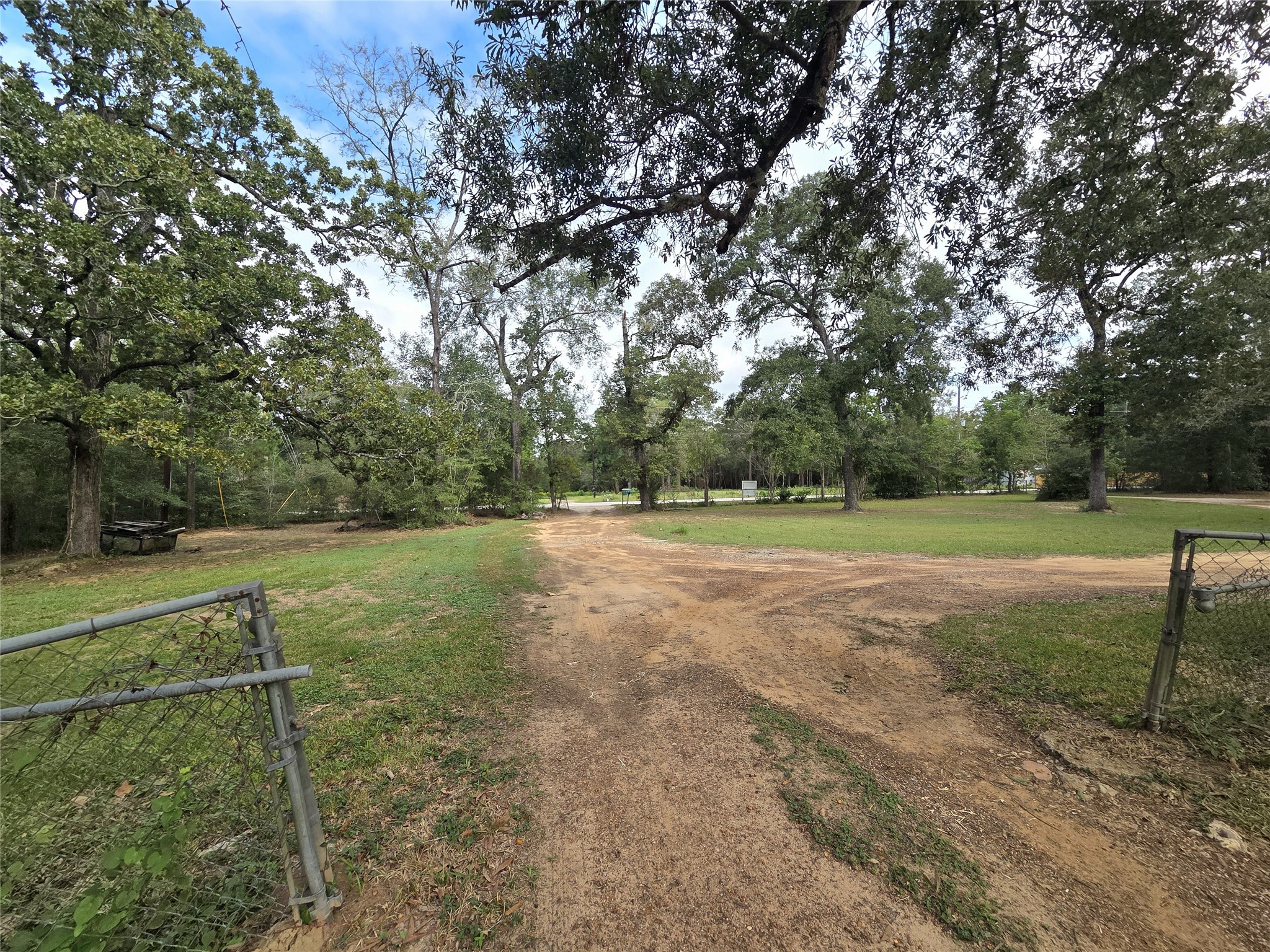 2940 Avenue M Extension, Conroe, TX 77301
