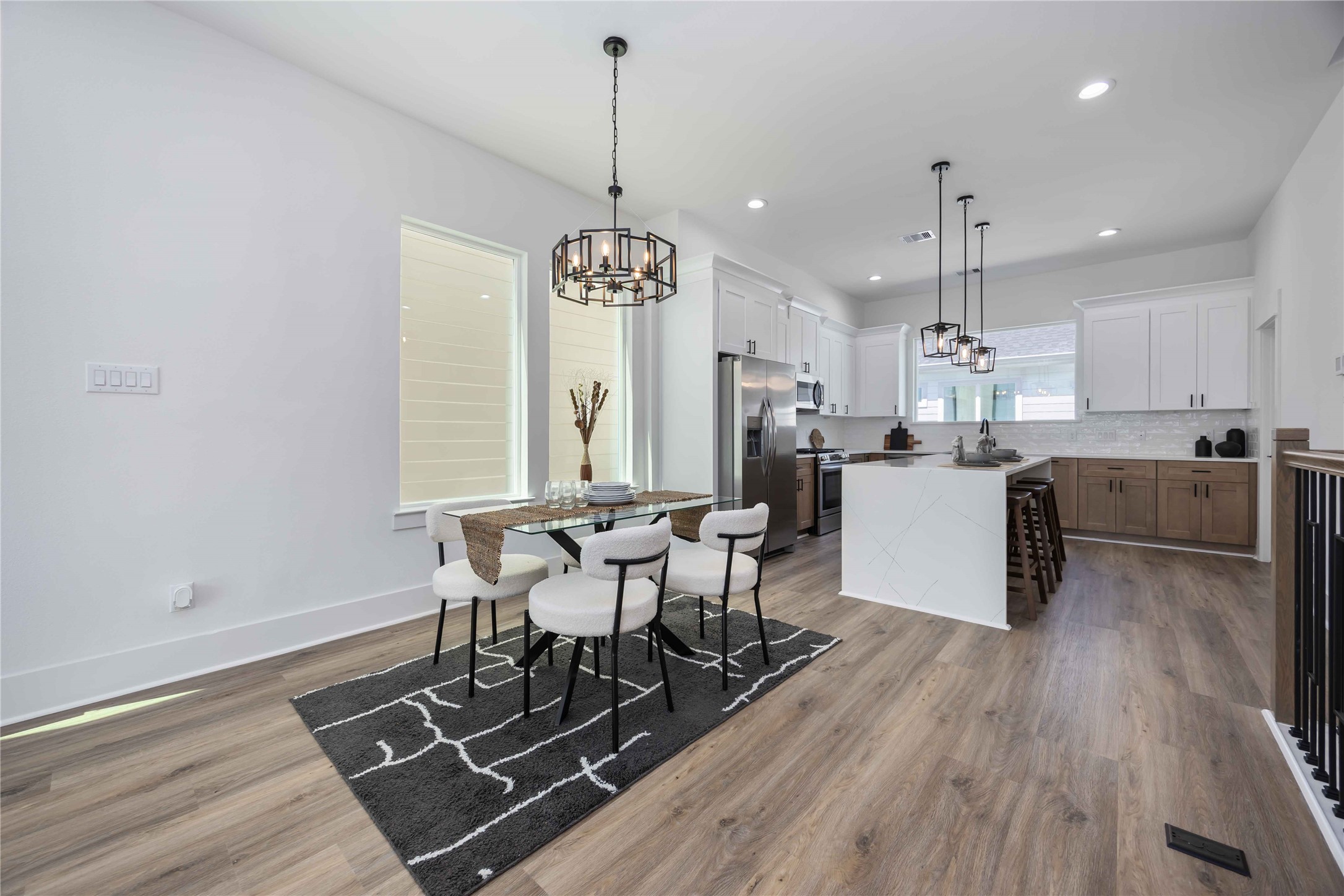 1947 Knoll Square Drive, Houston, TX 77080 1947 Knoll Square Drive, Houston, TX 77080