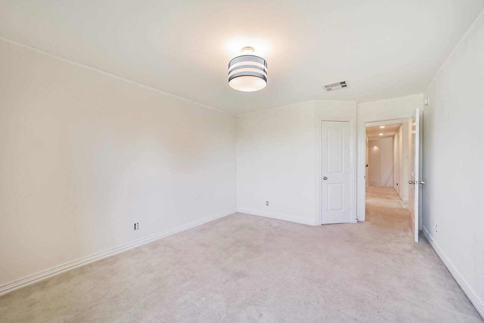 9939 Clear Diamond Drive, Rosharon, TX 77583