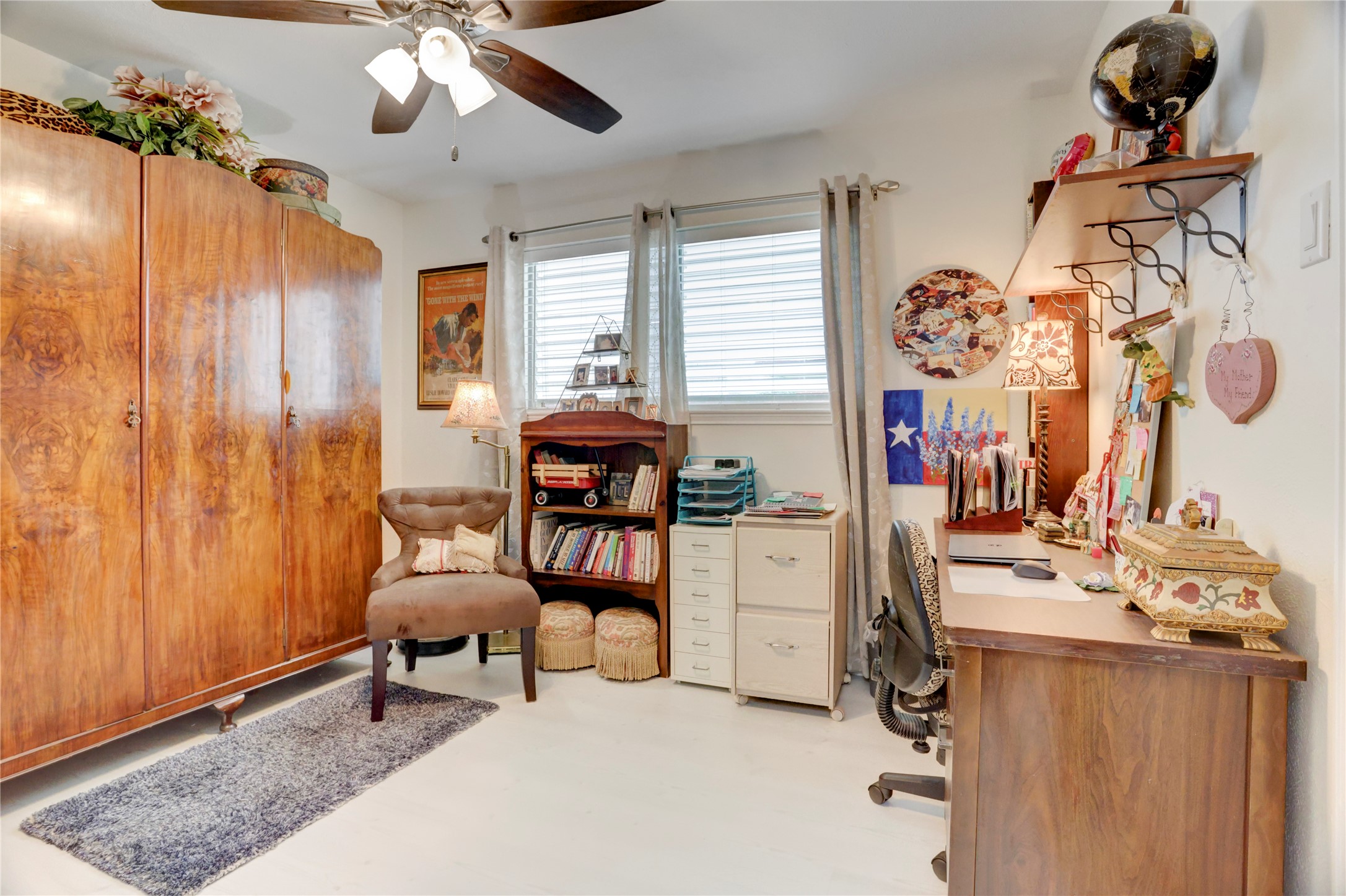 8026 Leigh Road, Hitchcock, TX 77563