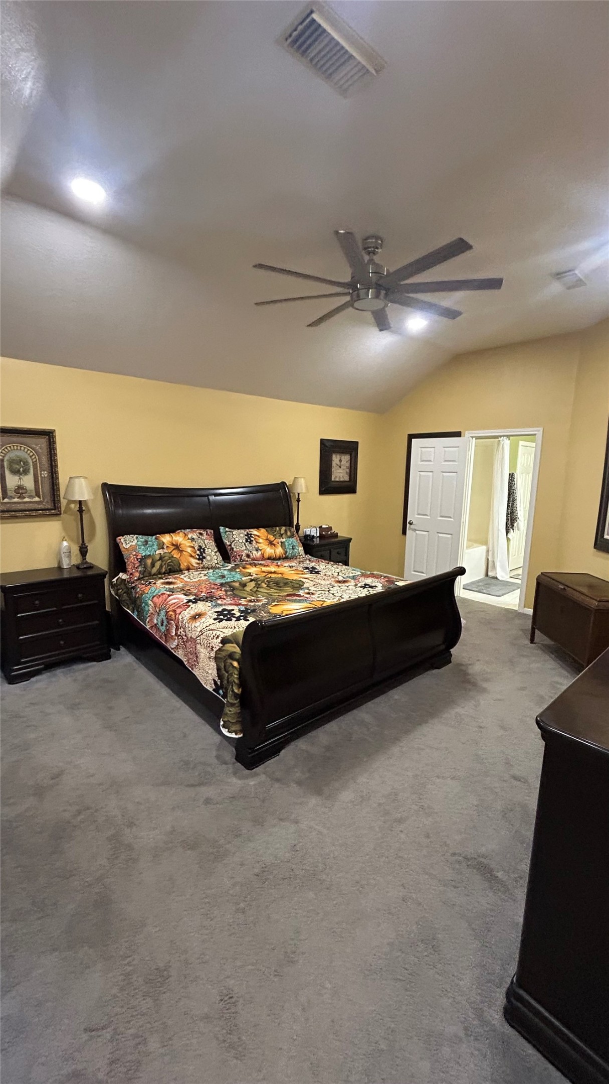 203 Green Isle Avenue, Dickinson, TX 77539