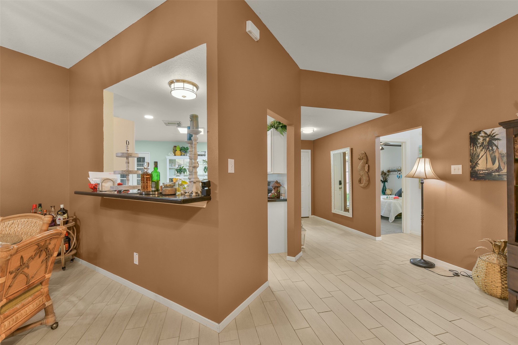 203 Green Isle Avenue, Dickinson, TX 77539