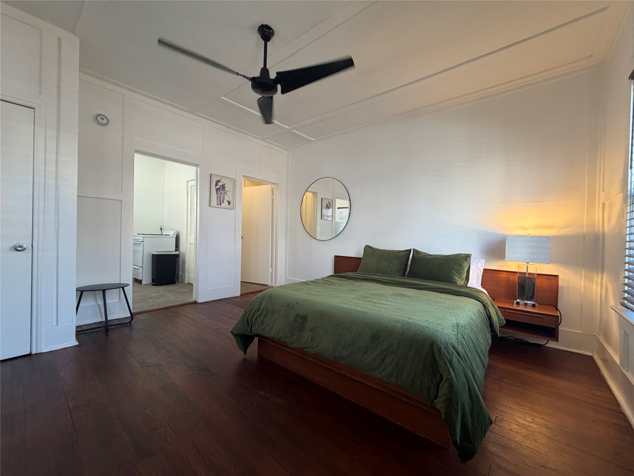 318 Hyde Park Boulevard, #F, Houston, TX 77006 318 Hyde Park Boulevard, #F, Houston, TX 77006
