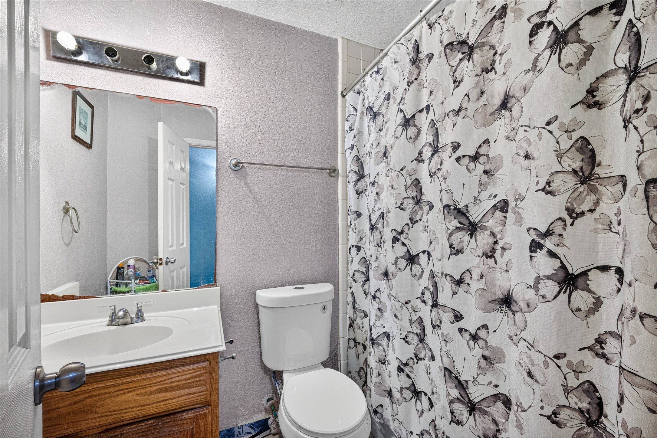 10453 Aldine Westfield Road, Houston, TX 77093