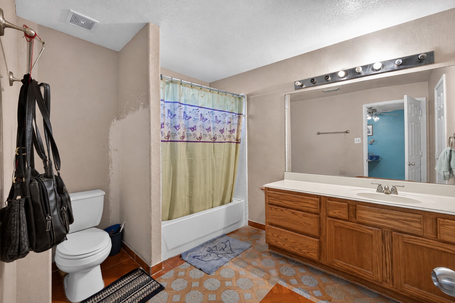 10453 Aldine Westfield Road, Houston, TX 77093