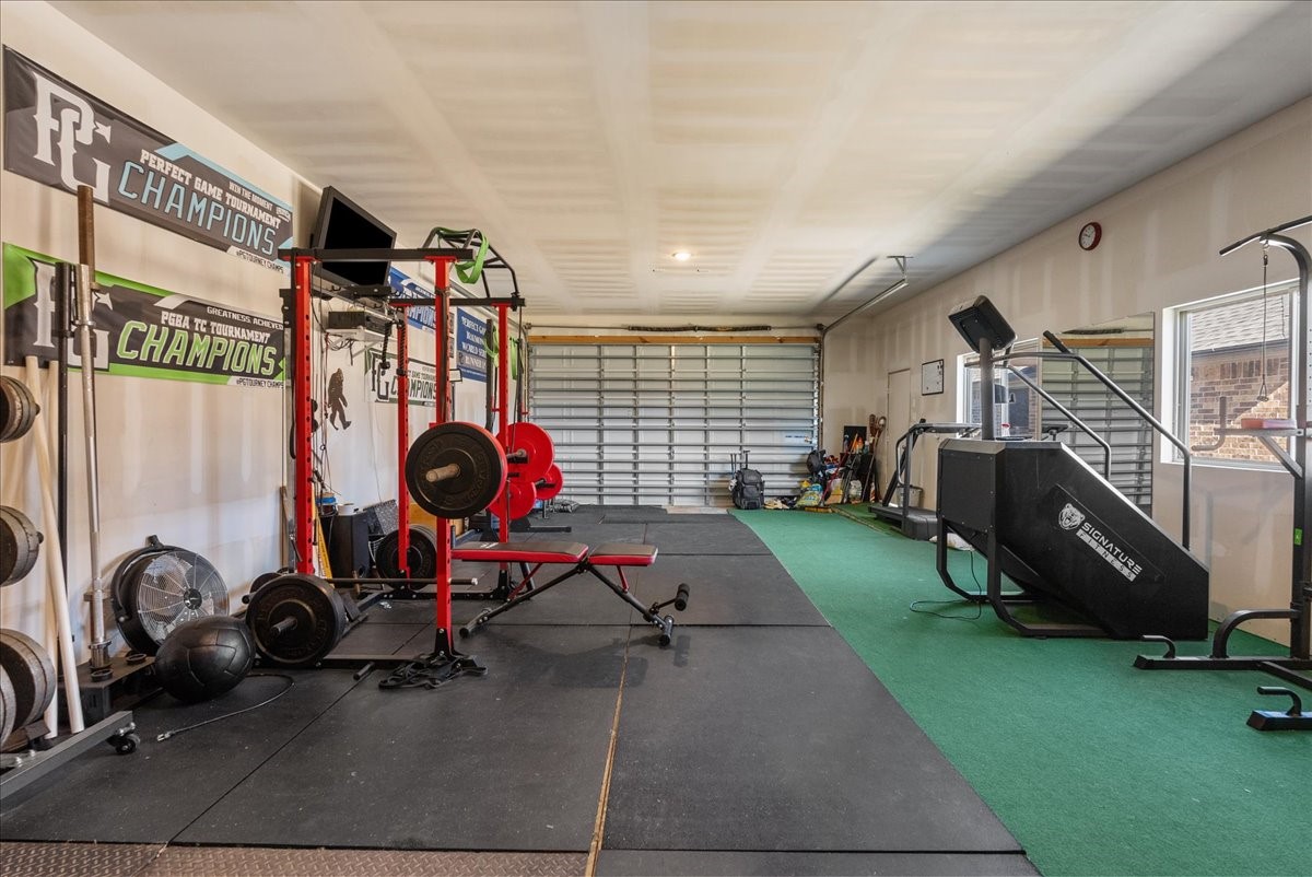 Oversized garage