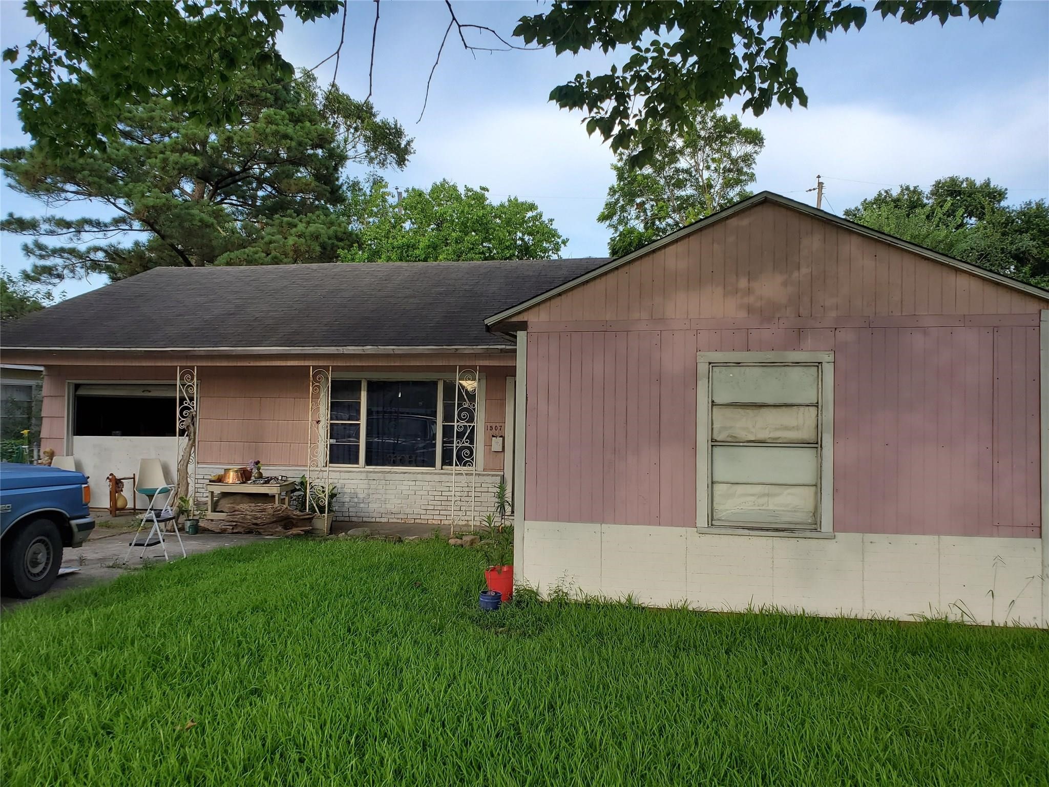 1507 Scarborough Lane, Pasadena, TX 77502