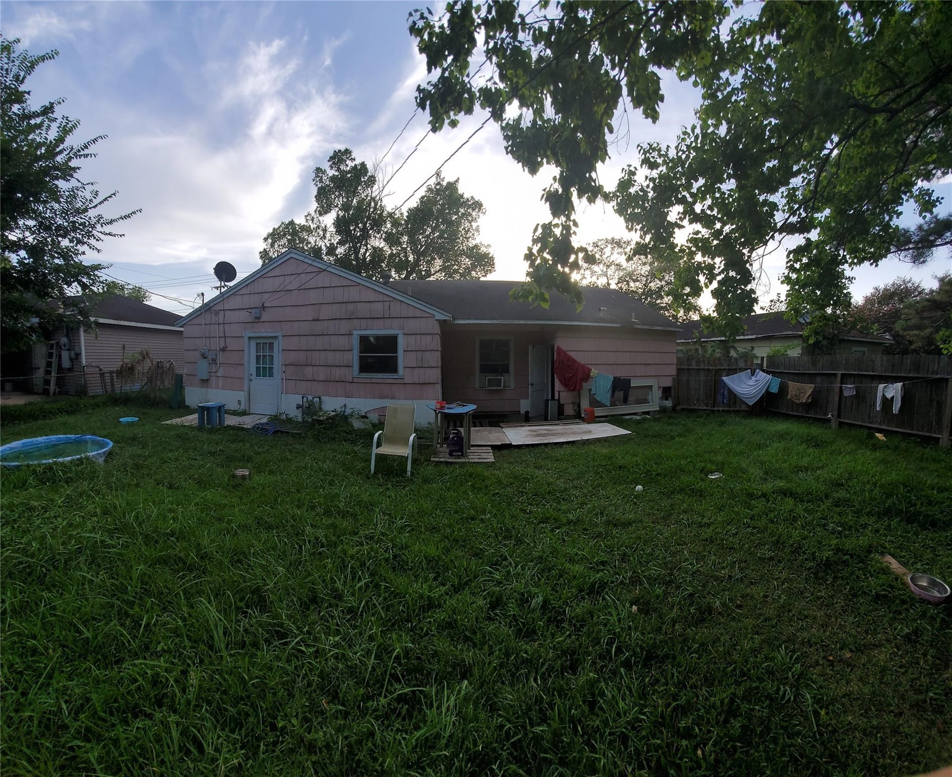 1507 Scarborough Lane, Pasadena, TX 77502