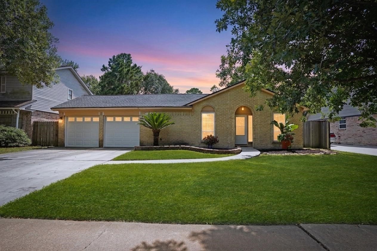 17119 Mellow Ridge Drive, Spring, TX 77379