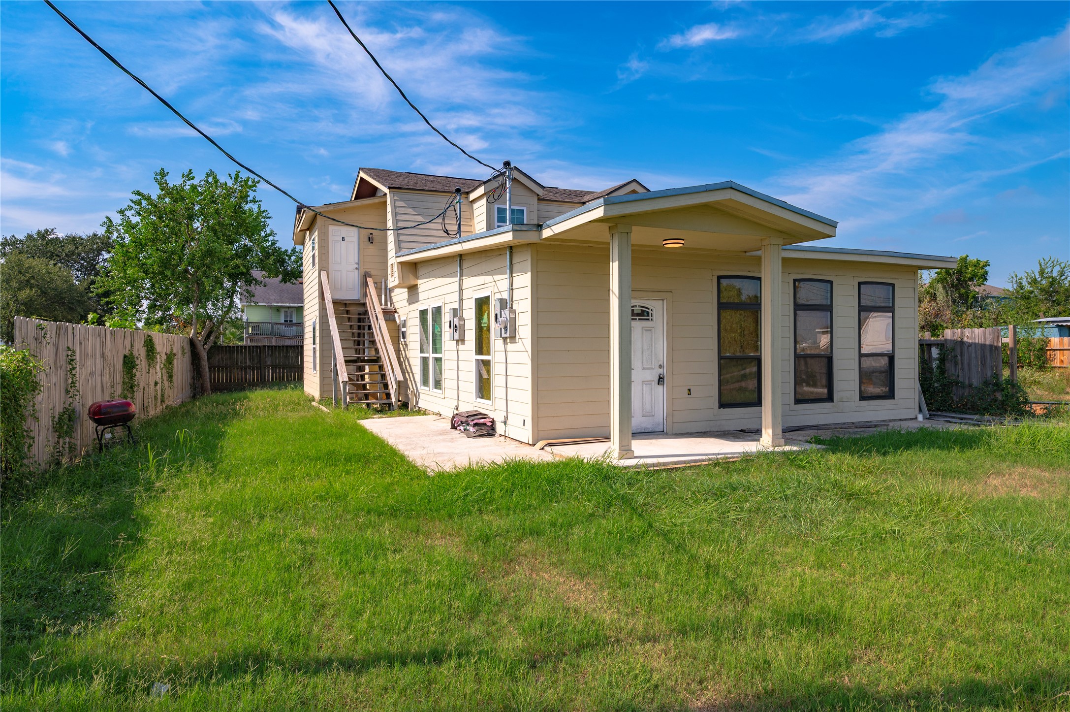 7003 Schlitz Lane, #B, Hitchcock, TX 77563