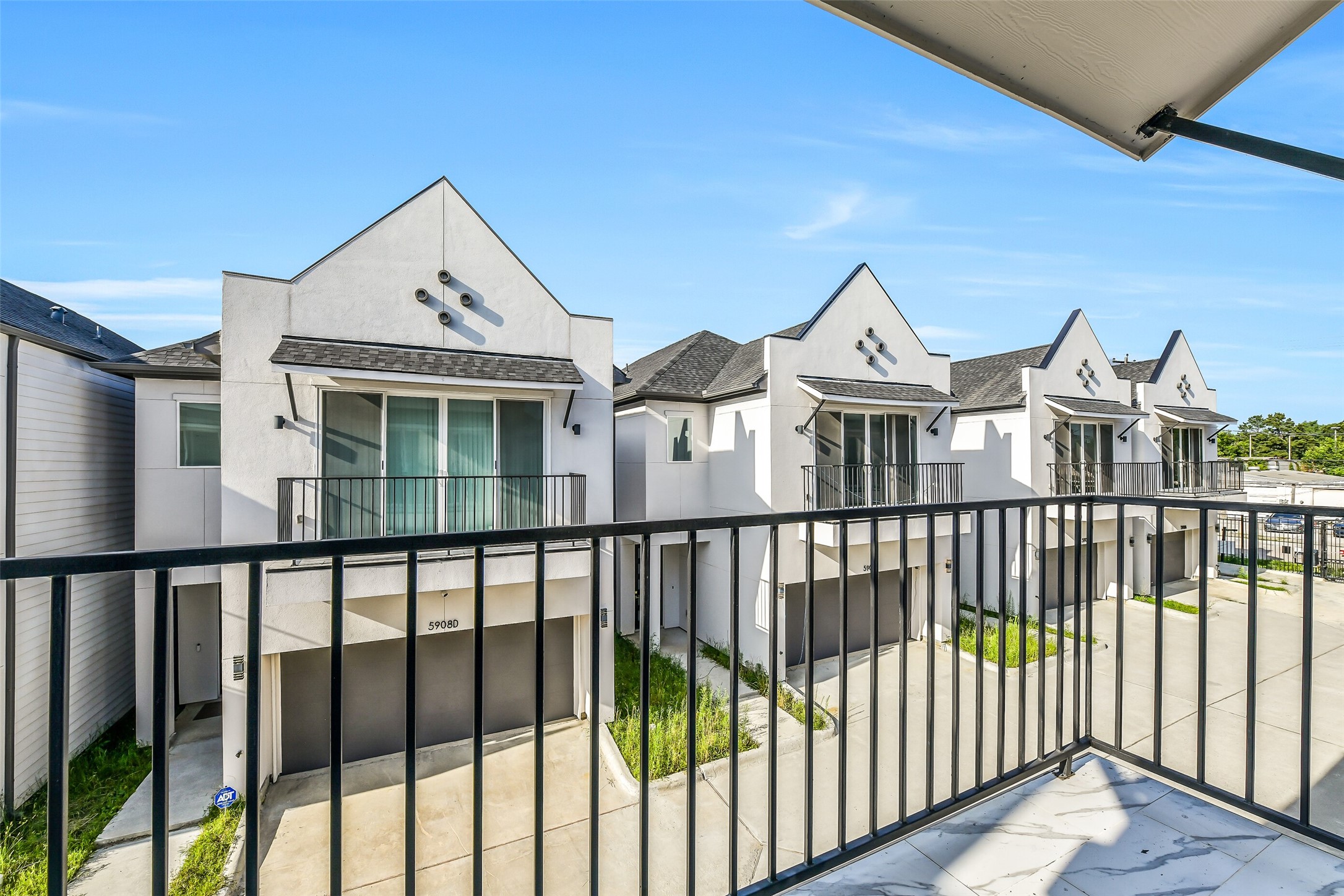 5908 St Augustine Street, #B, Houston, TX 77021