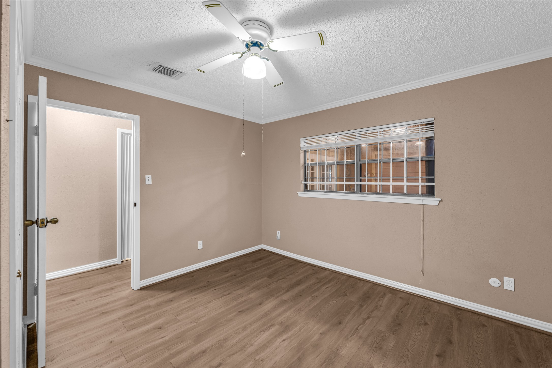 2453 Briarwest Boulevard, Houston, TX 77077