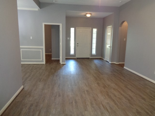 447 N Compass Rose Circle, Crosby, TX 77532