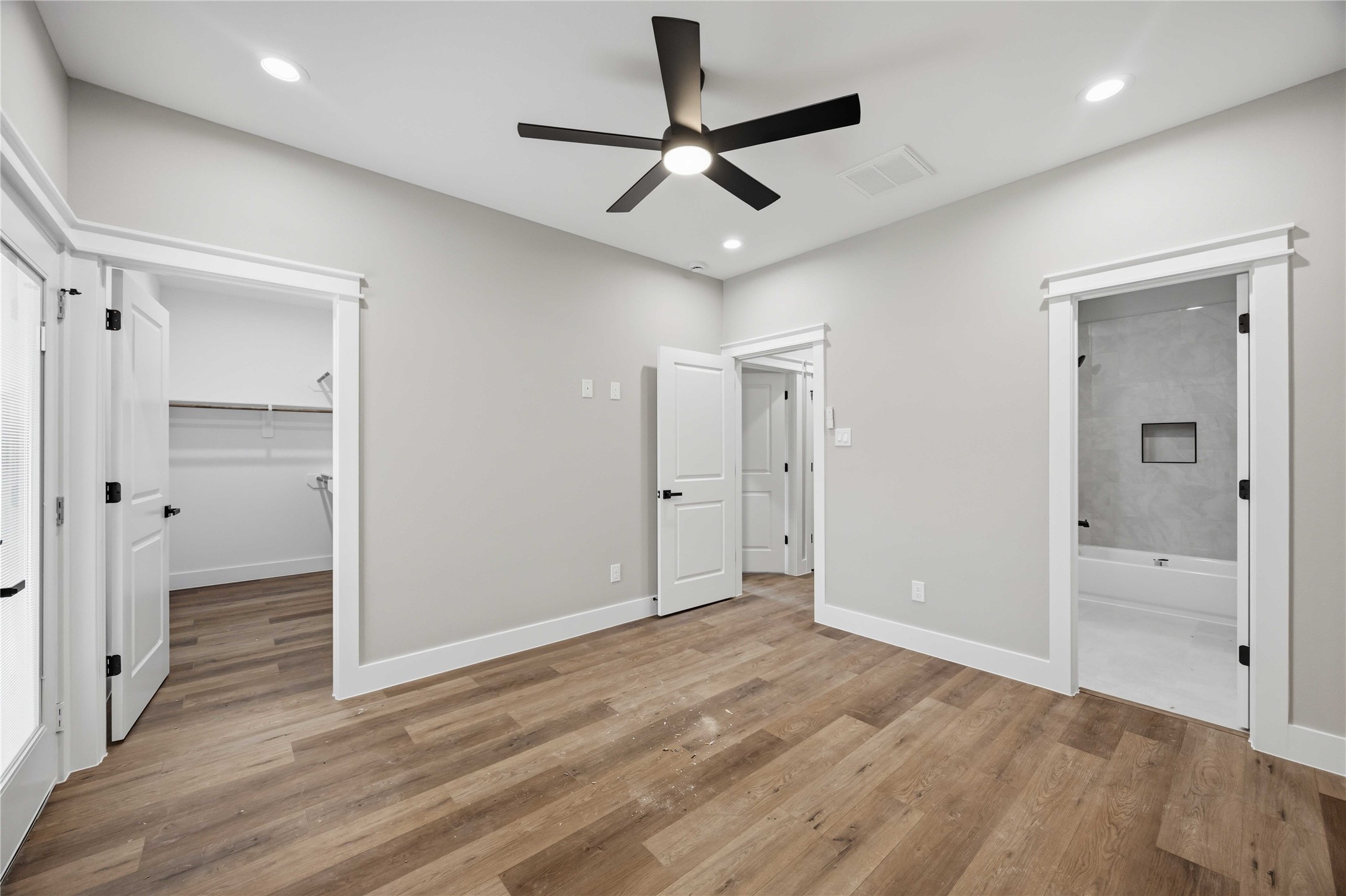 7912 James Franklin, #B, Houston, TX 77088