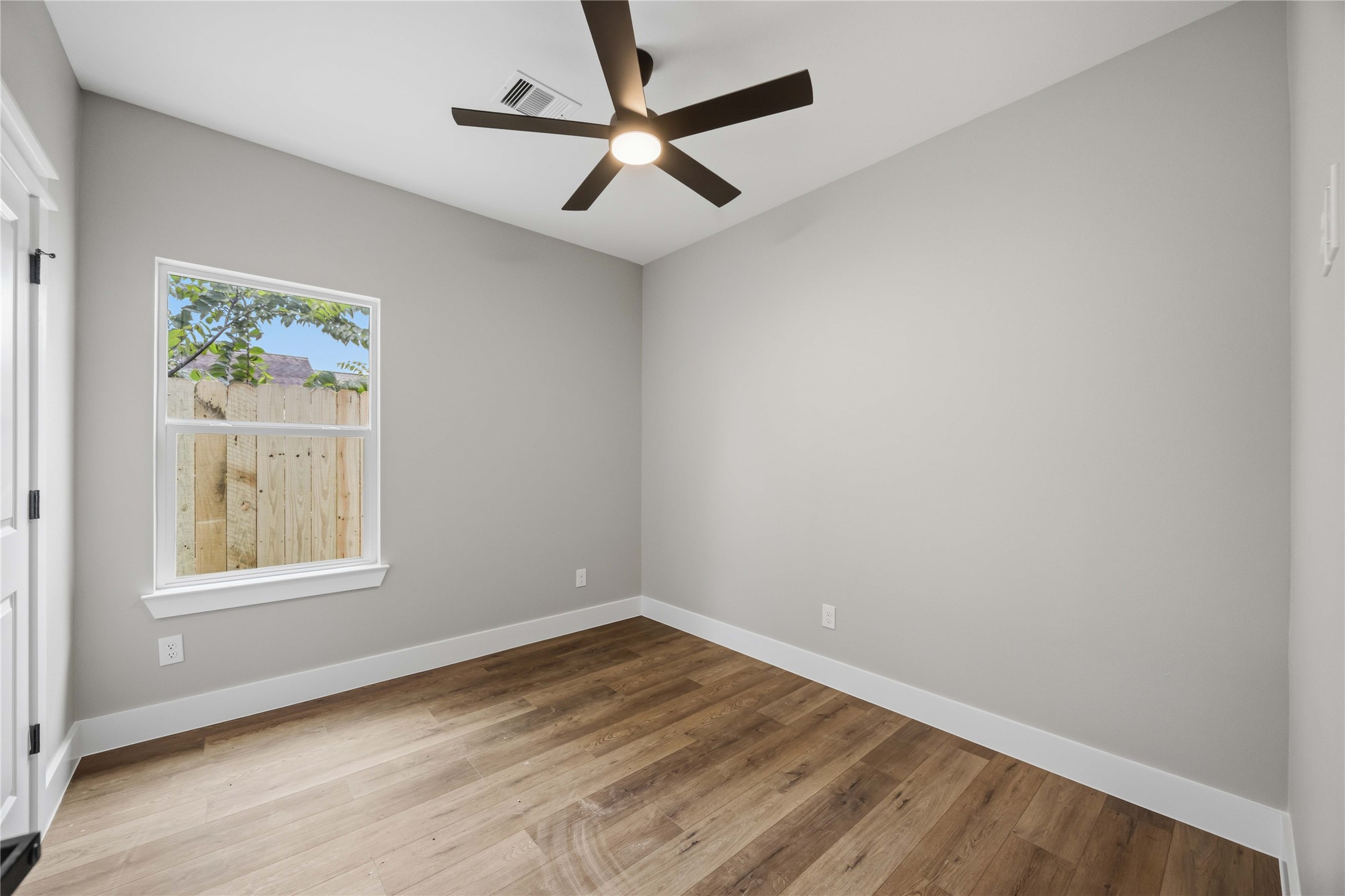 7912 James Franklin, #B, Houston, TX 77088