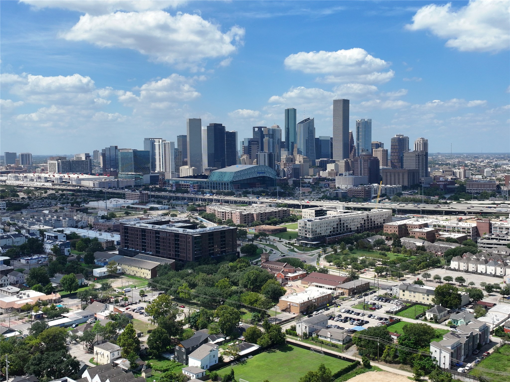 2711 Kennedy Street, Houston, TX 77003