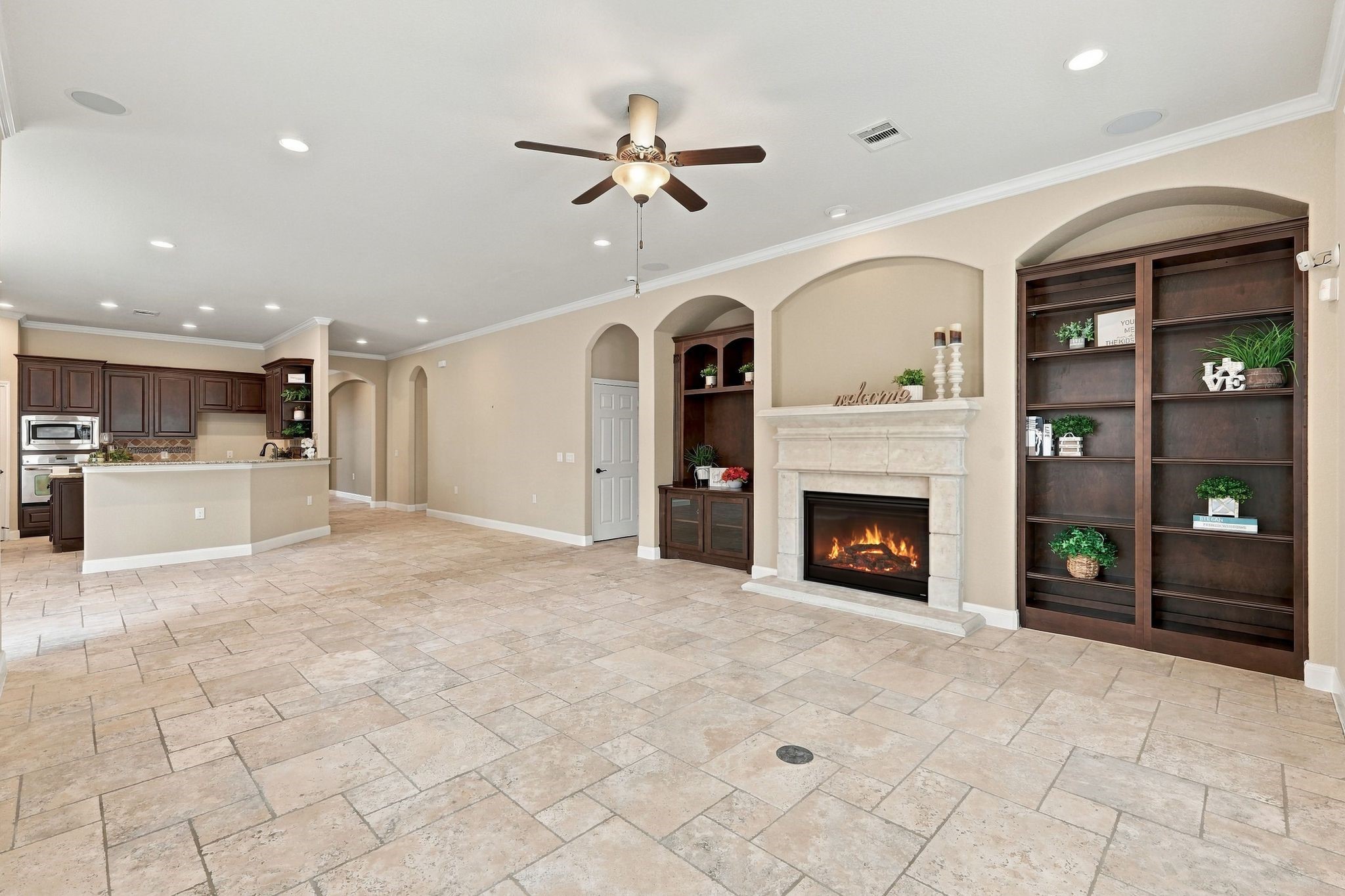 22 Jaspers Place, Spring, TX 77389