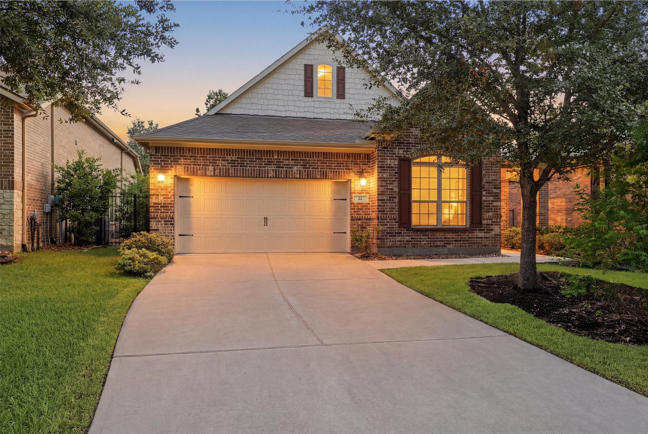 22 Jaspers Place, Spring, TX 77389