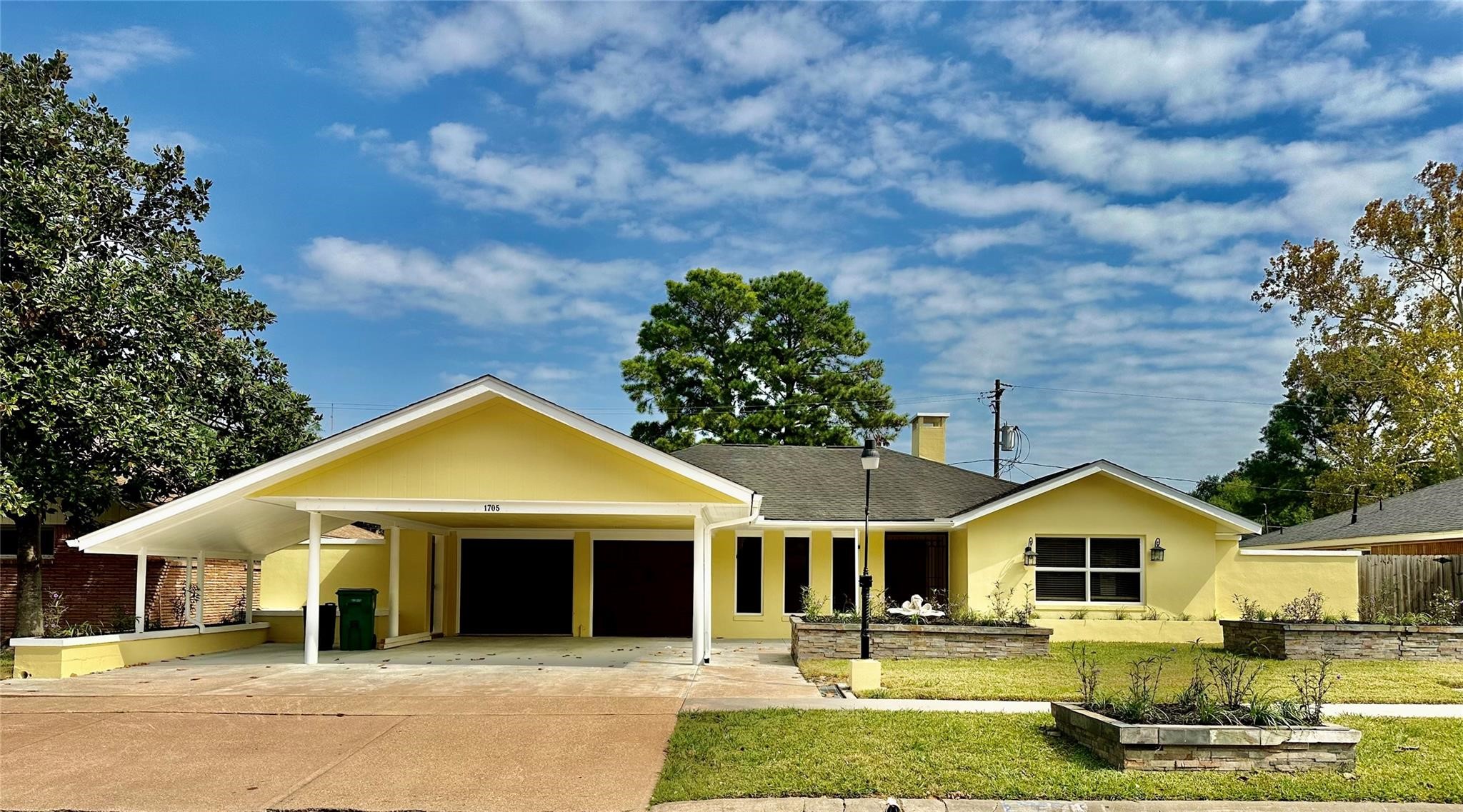 1705 Marlock Lane, Pasadena, TX 77502 1705 Marlock Lane, Pasadena, TX 77502