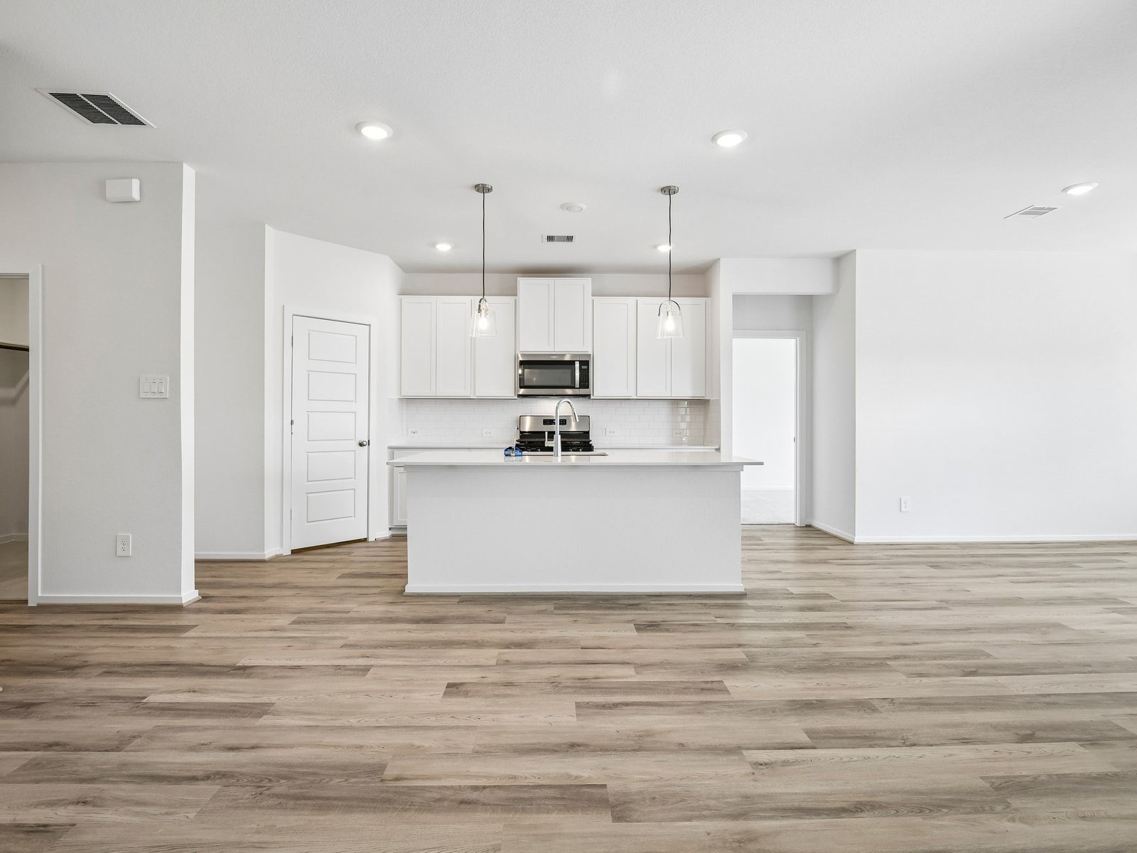31016 Rova Boat Drive, Huffman, TX 77336