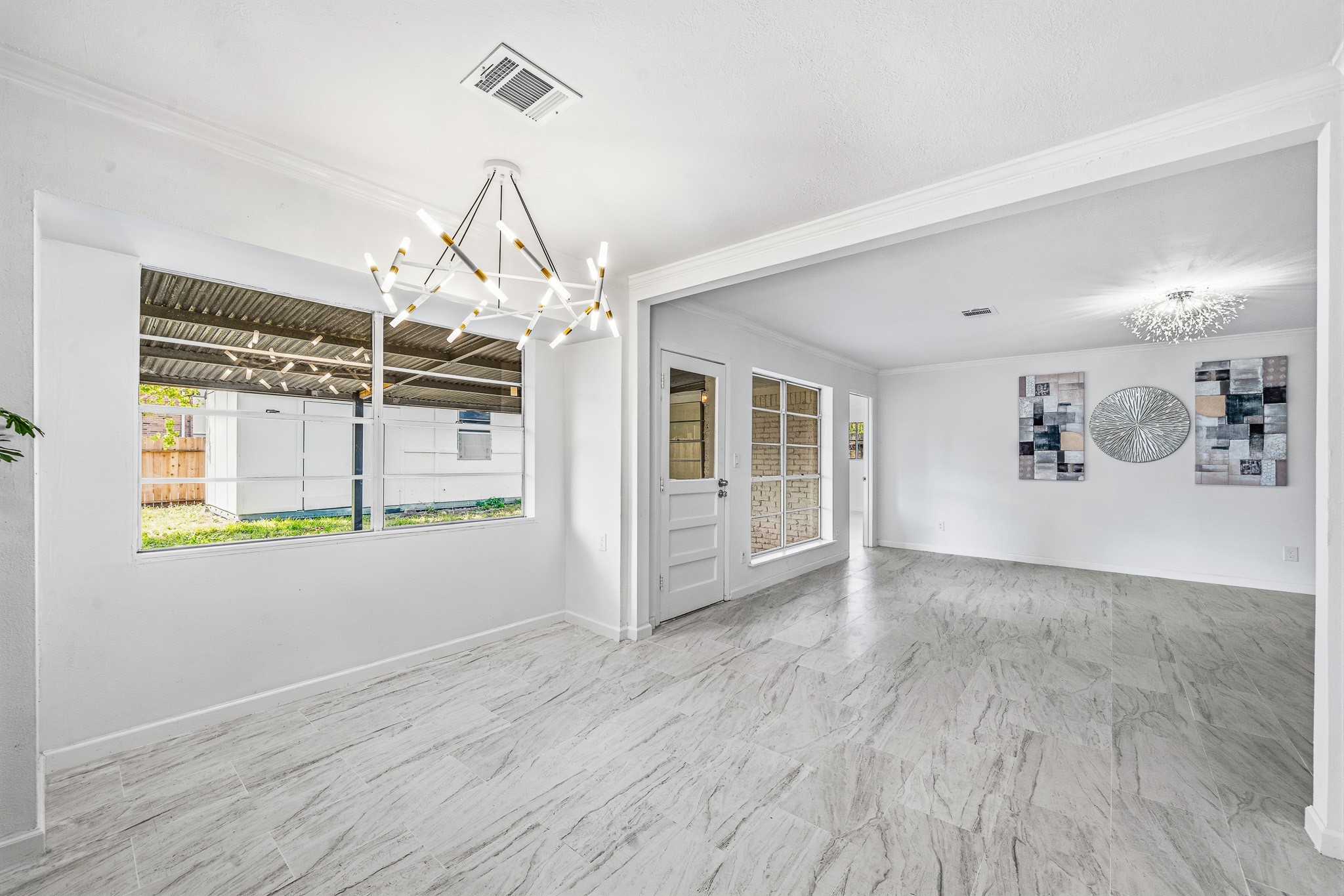111 Princess Drive, Houston, TX 77034