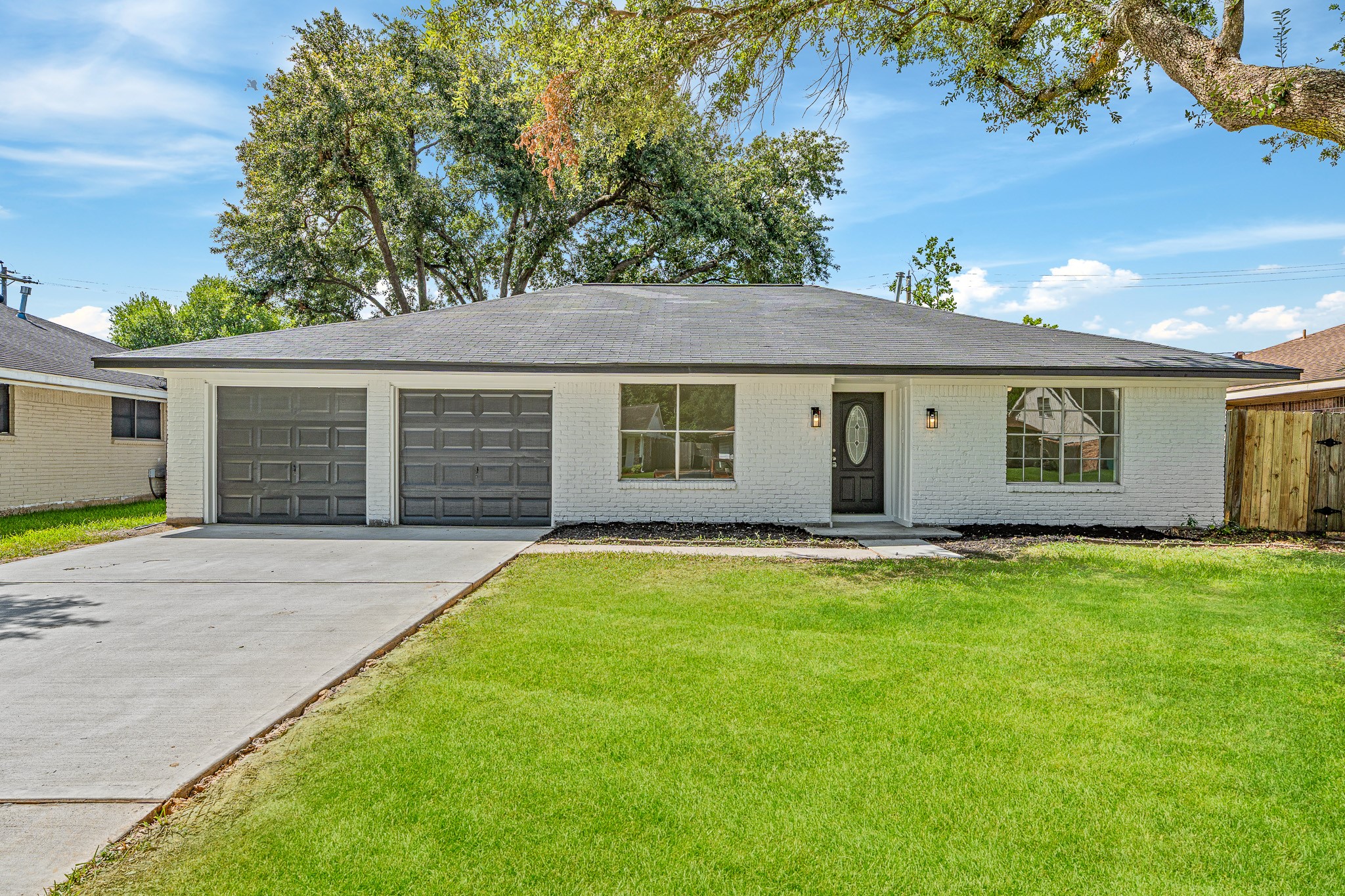 111 Princess Drive, Houston, TX 77034 111 Princess Drive, Houston, TX 77034