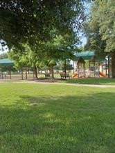 Neighborhood park only 1 block from the home