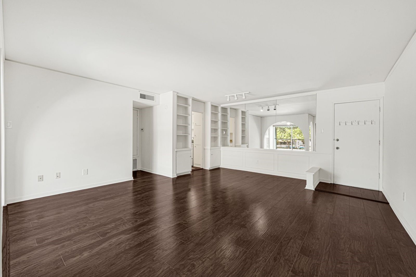 800 Post Oak Boulevard, #59, Houston, TX 77056