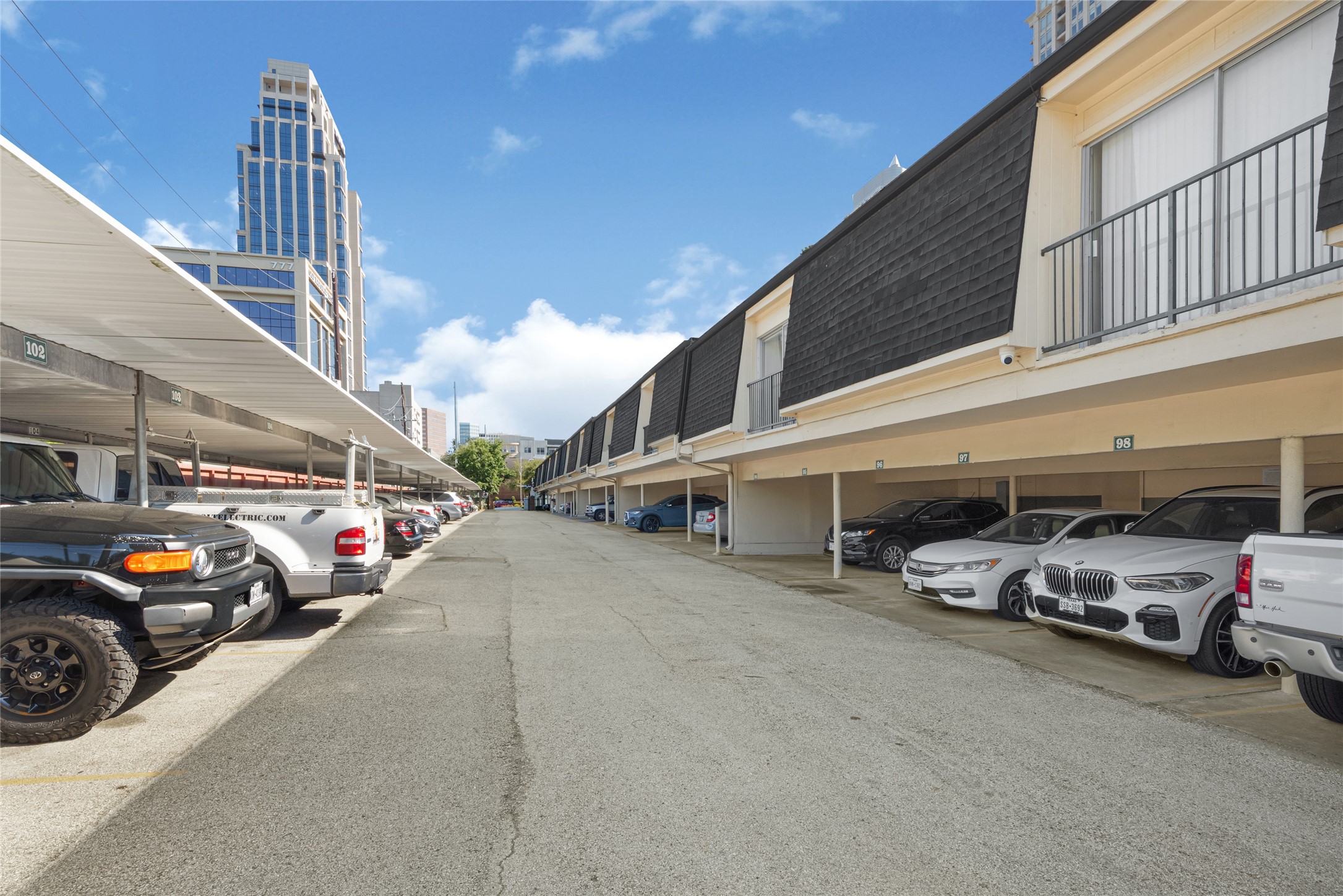 800 Post Oak Boulevard, #59, Houston, TX 77056