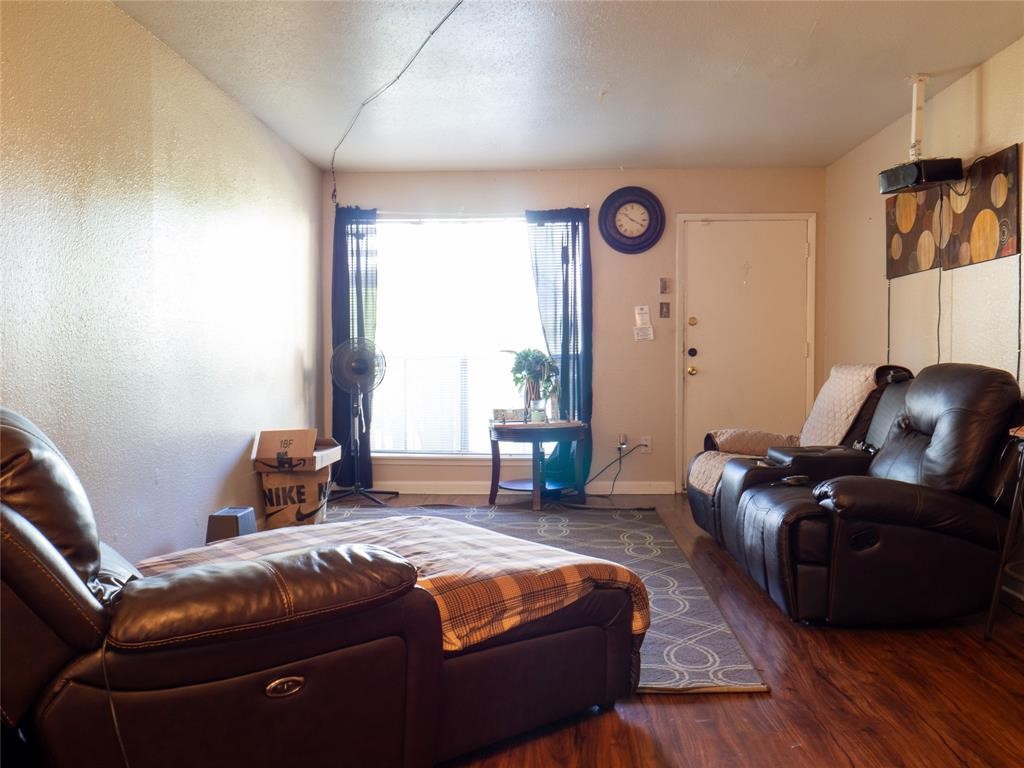 5625 Antoine Drive, #1201, Houston, TX 77091 5625 Antoine Drive, #1201, Houston, TX 77091