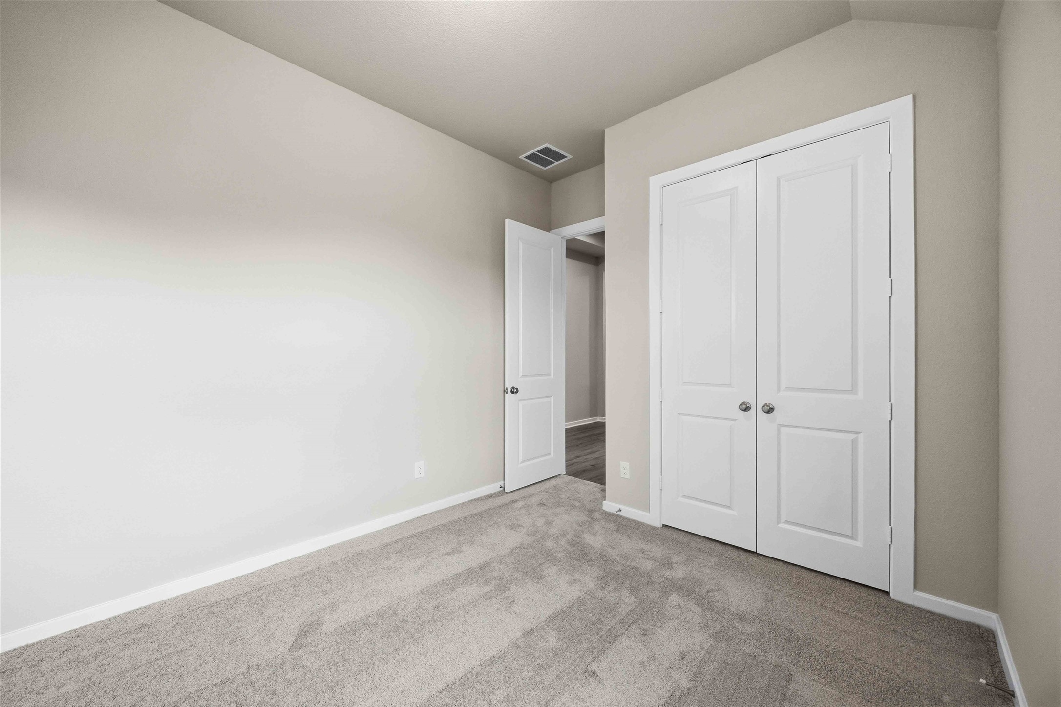 2713 Mackinac Bay Drive, La Marque, TX 77568