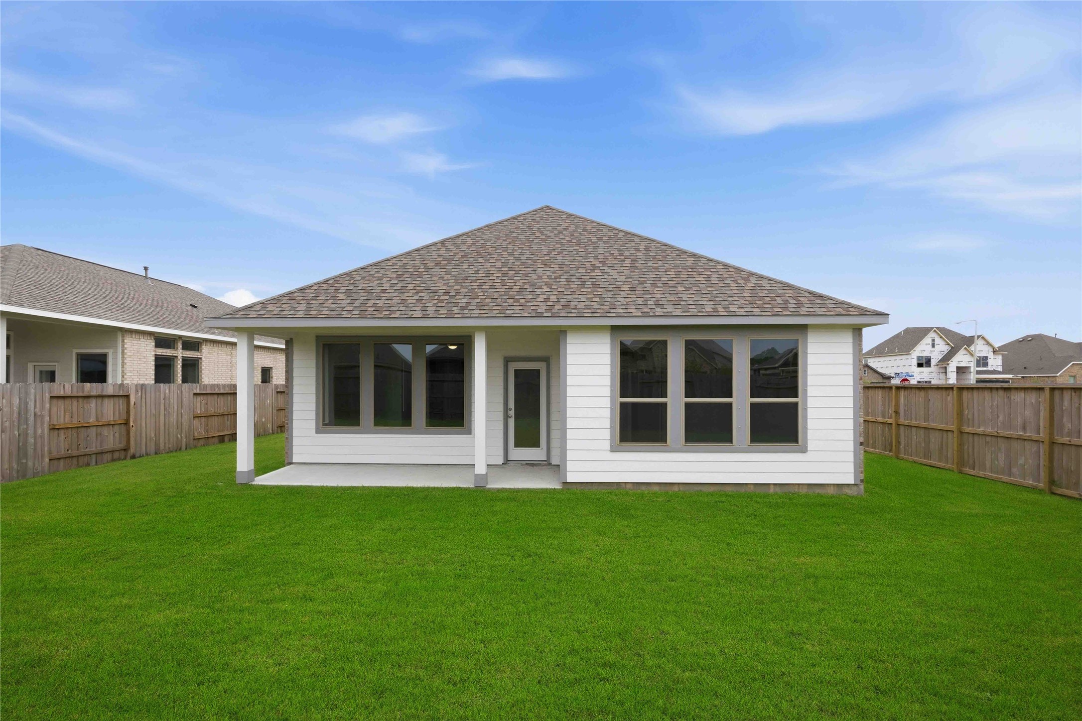 2713 Mackinac Bay Drive, La Marque, TX 77568