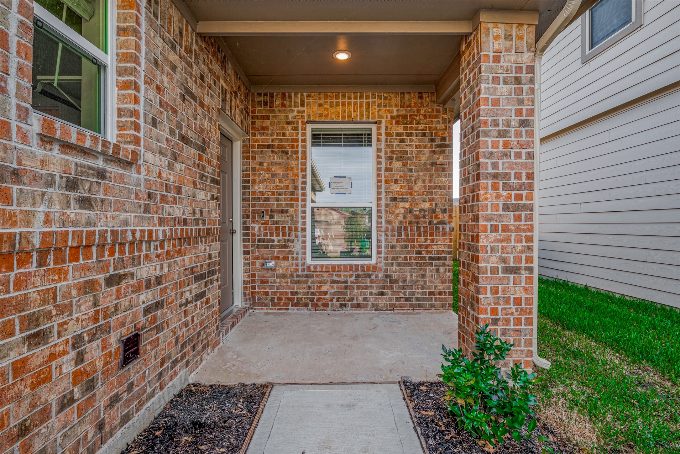 12339 Sunset Canyon Drive, Willis, TX 77318