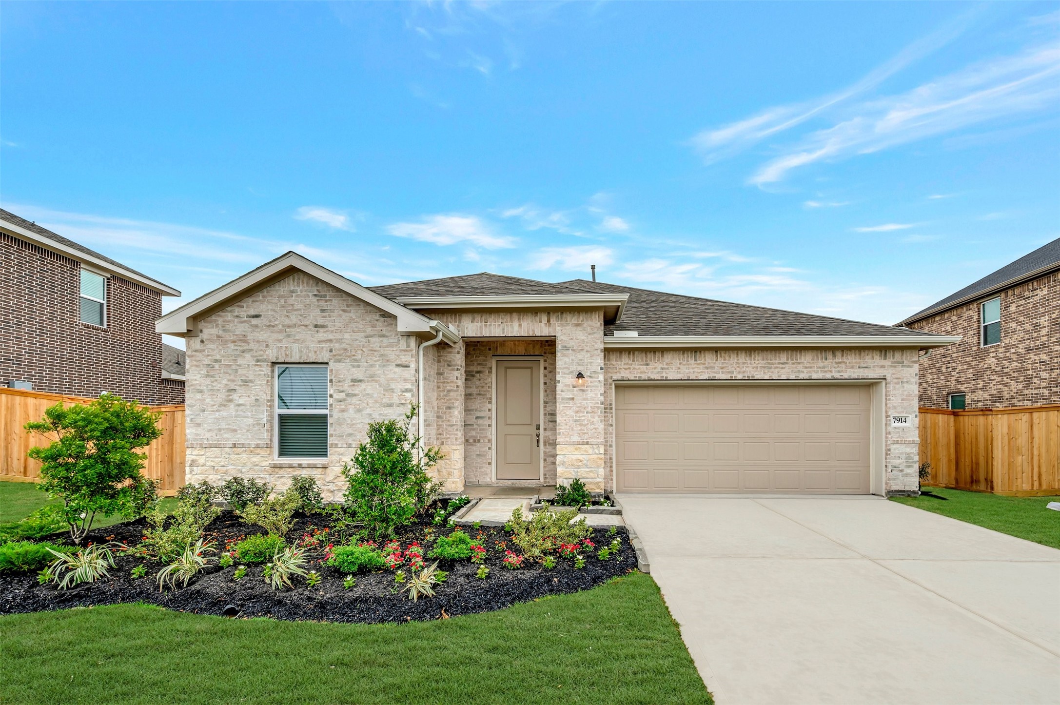 *Photo is for illustrative purposes only and may not depict the actual home. Features, materials, colors, and specifications may vary.* *Photo is for illustrative purposes only and may not depict the actual home. Features, materials, colors, and specifications may vary.*