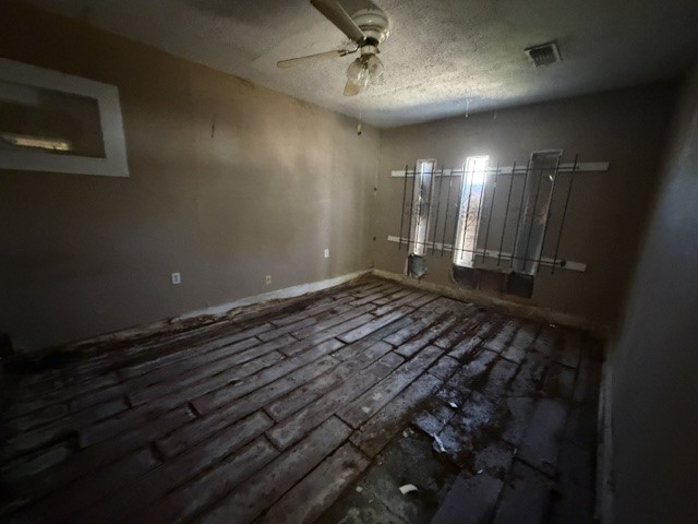 5714 Groveton Street, Houston, TX 77033