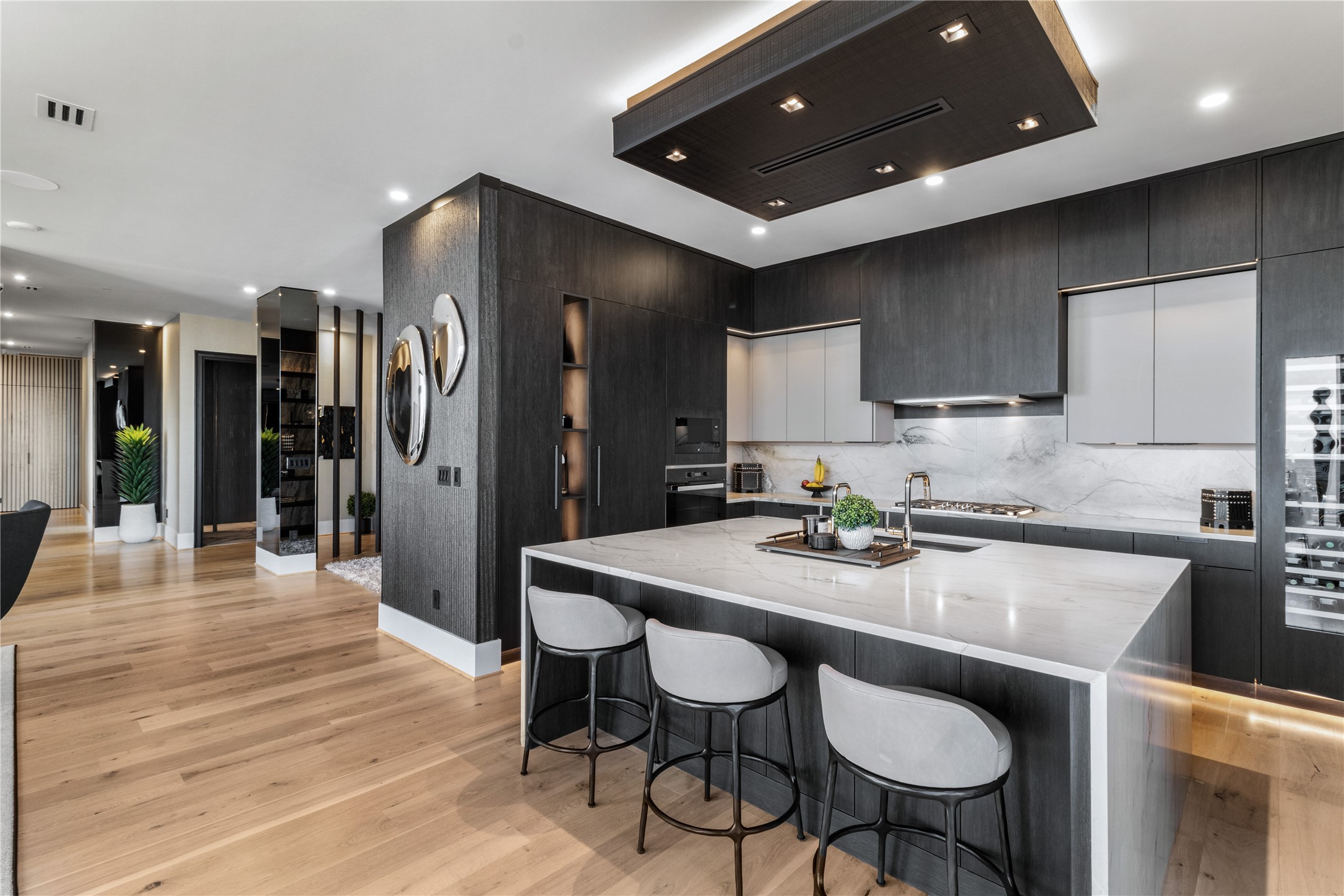 1409 Post Oak Boulevard, #2301, Houston, TX 77056